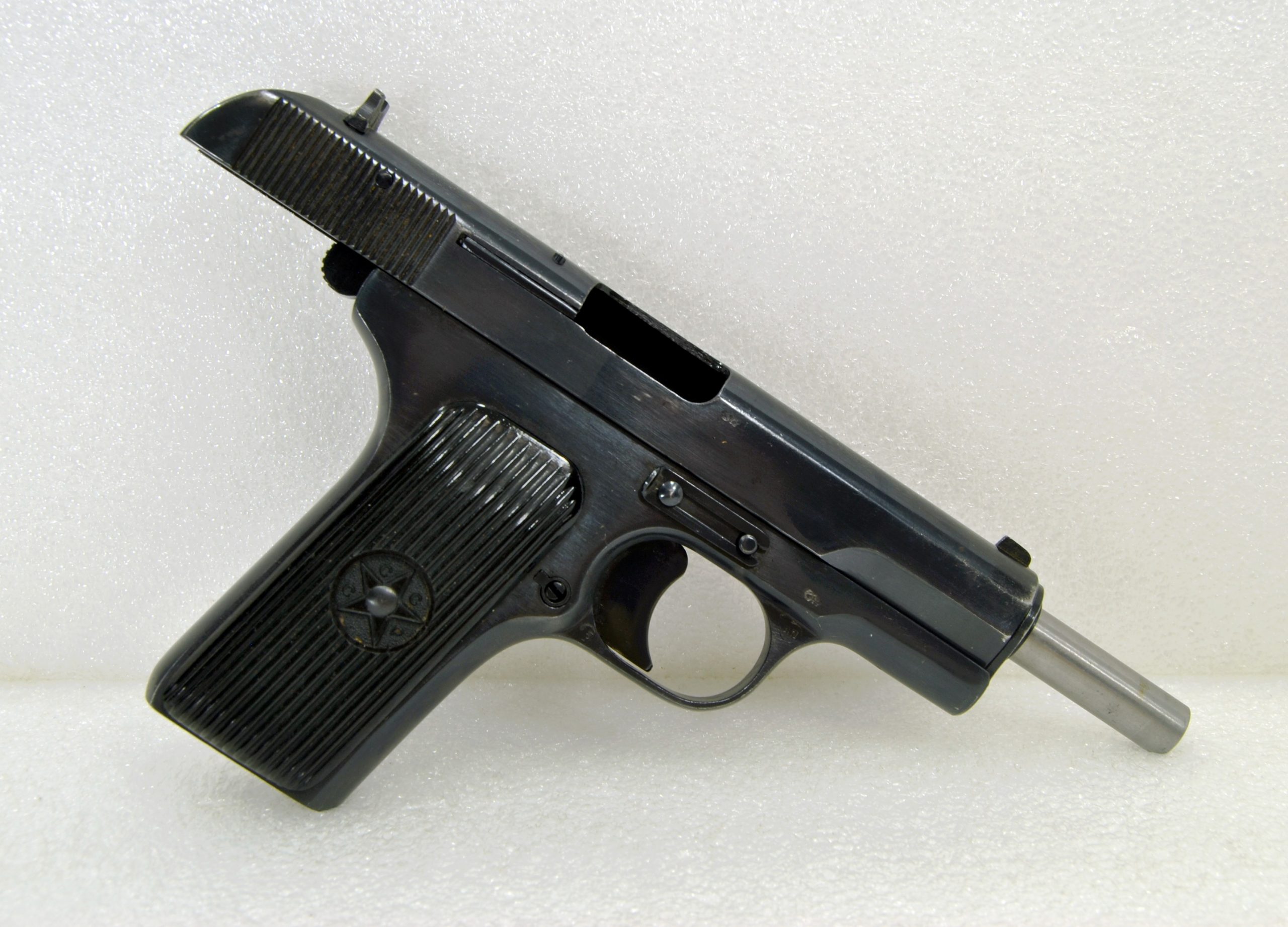 Soviet Tokarev TT33, S/N 1980 - Image 3