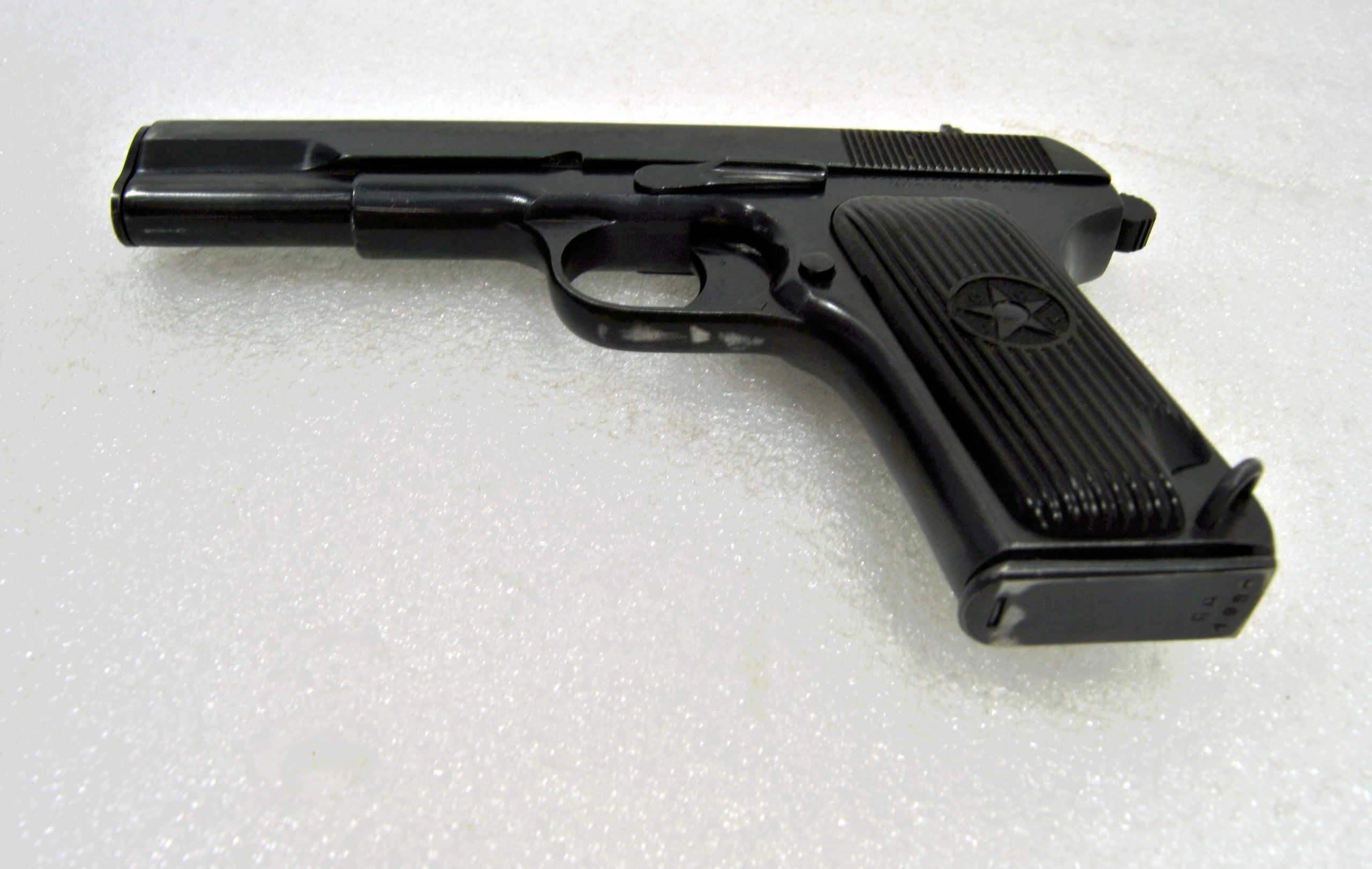 Soviet Tokarev TT33, S/N 1980 - Image 7