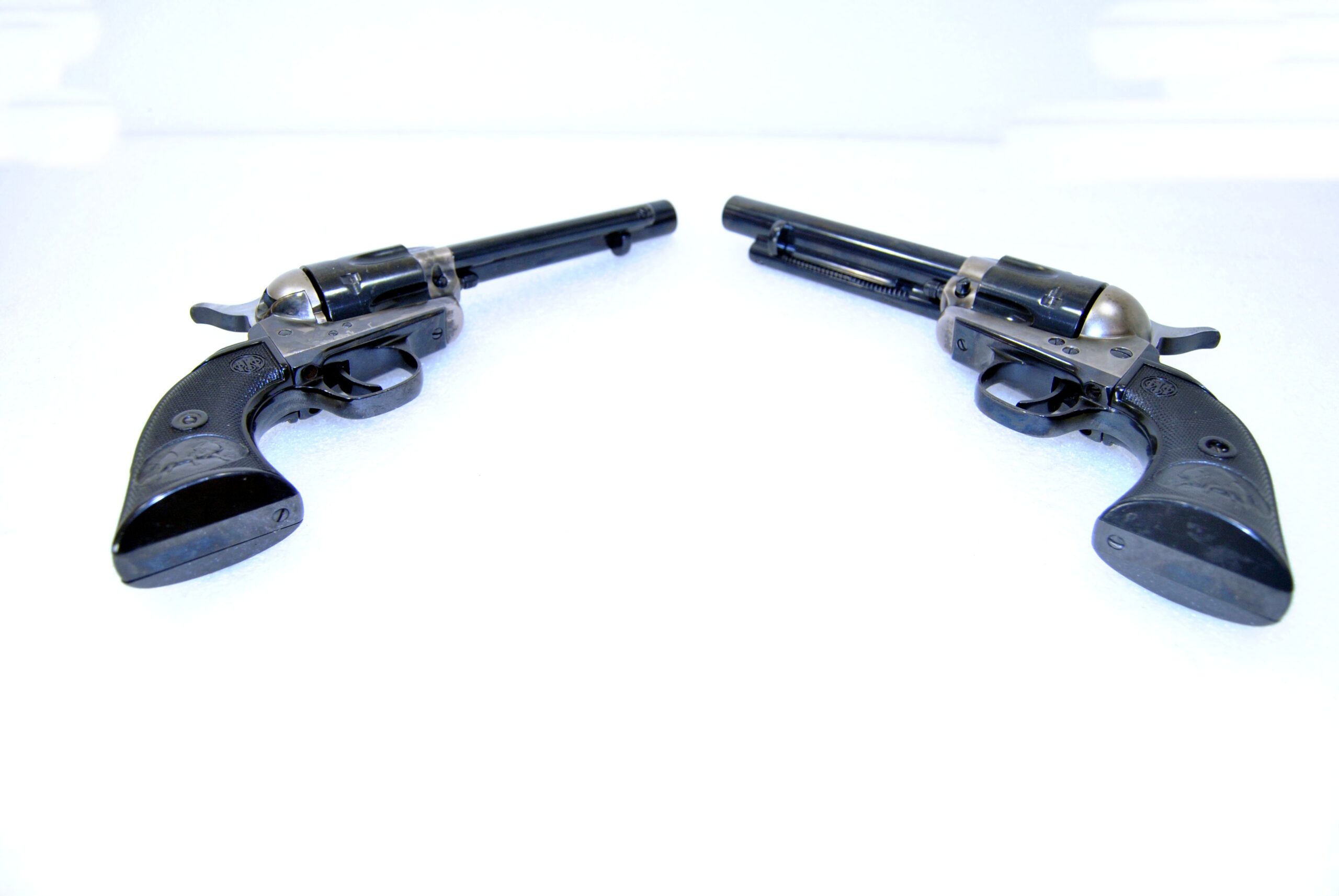 Consecutively Numbered pair Beretta Stampede .357 revolvers, S/N B09972 & B09973 - Image 4