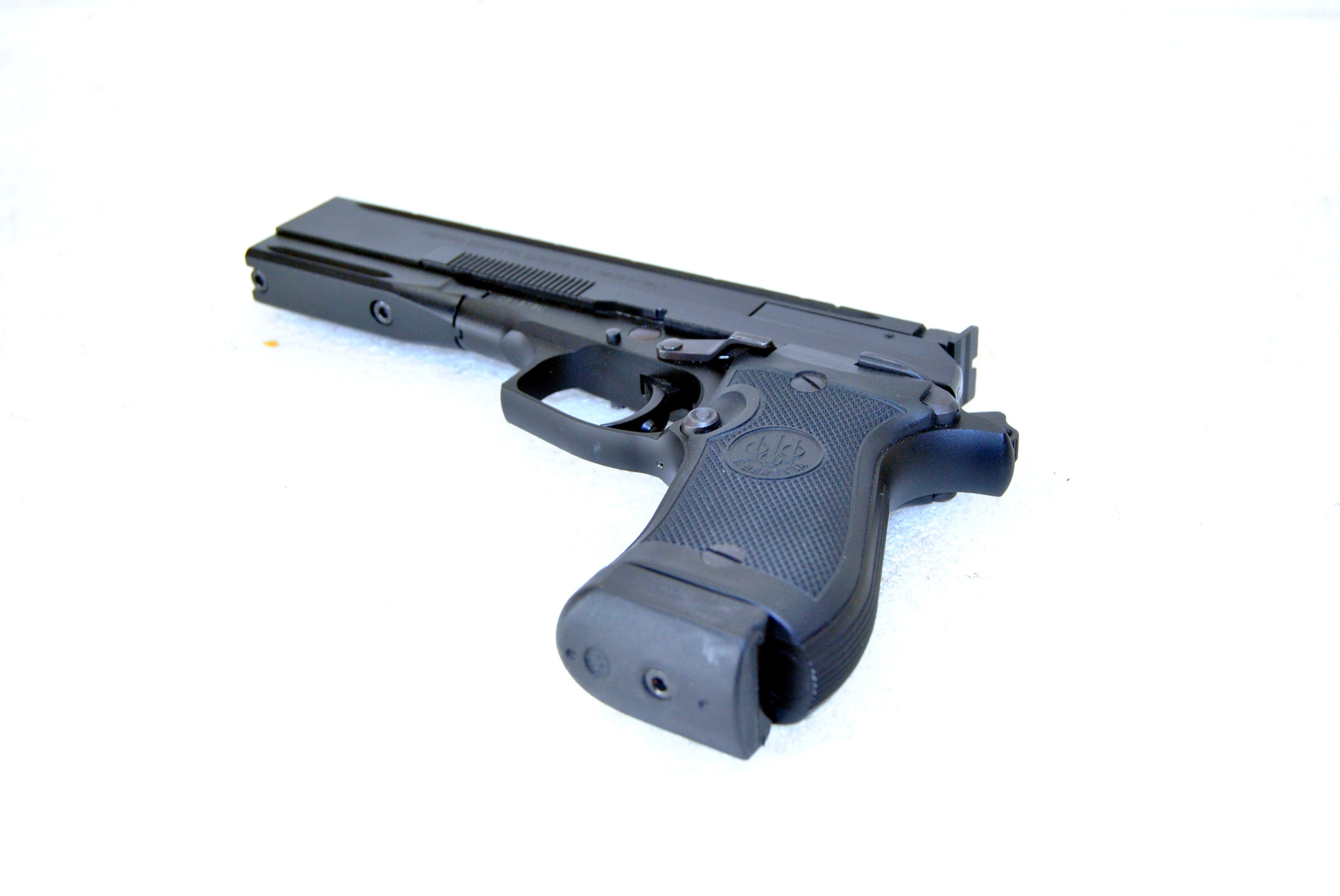 Beretta 87 Target in .22LR, S/N C51878U - Image 5