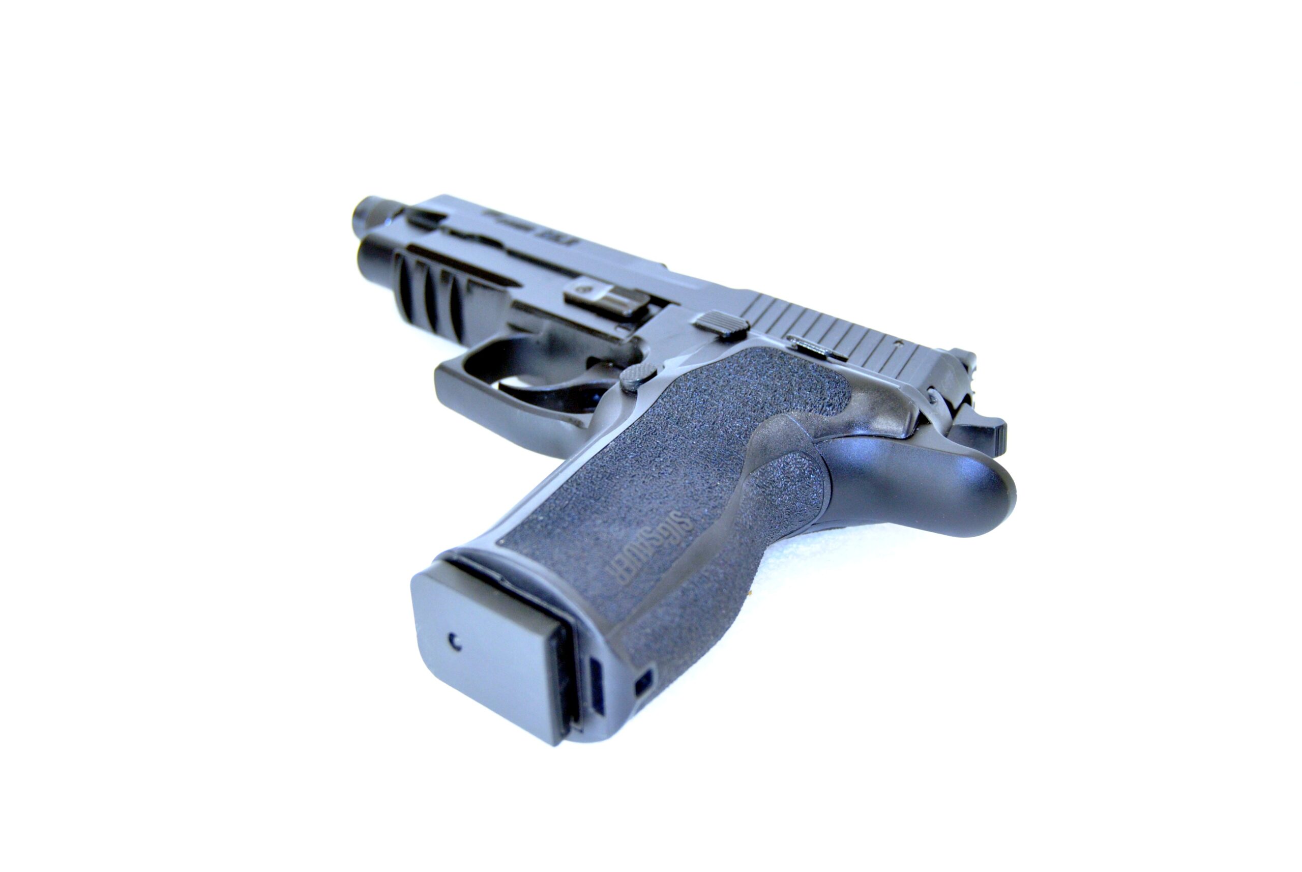 Sig Sauer P226 in .22LR, S/N 47A157602 - Image 5